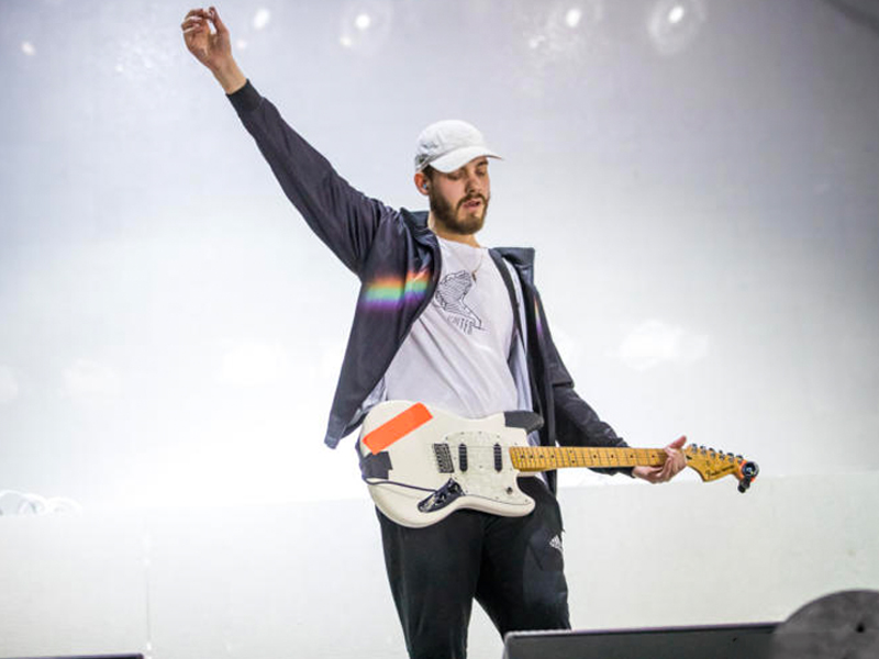 San Holo