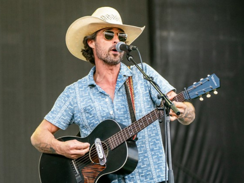 Ryan Bingham tickets